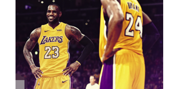 Kobe Bryant ha fatto la sua presenza nella vittoria 128-100 dei Lakers contro Nuggets